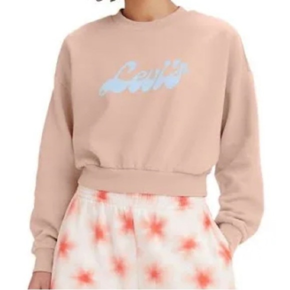 Levi's Sweaters - Levi's Tops | Women's Levi's Cropped Graphic Logo Sweatshirt color:peach size M